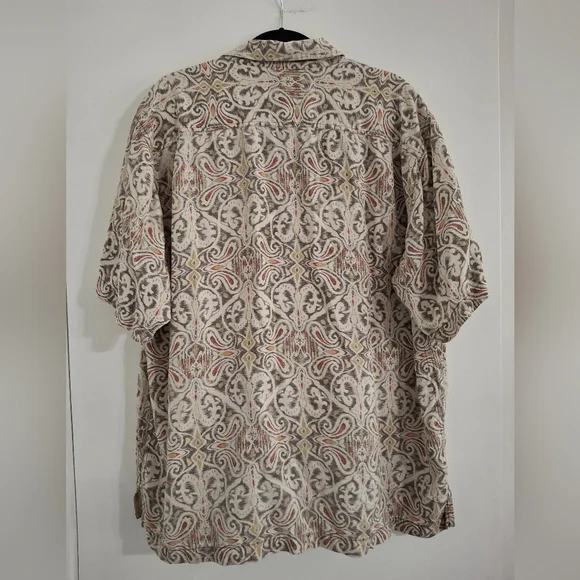 Tommy Bahama Shirt Beige Paisley Silk Loop Collar Hawaiian - Picture 8 of 9